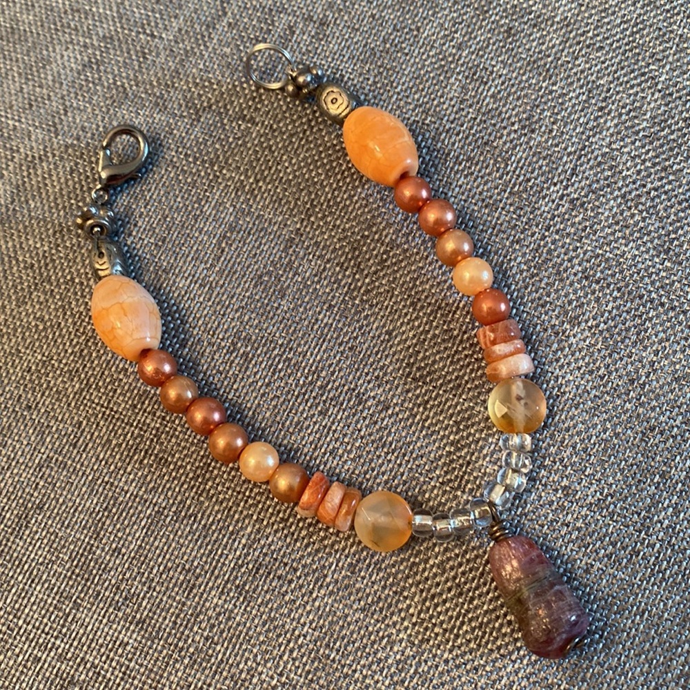 Stone/Ceramic Amethyst Bracelet (7.5”)
